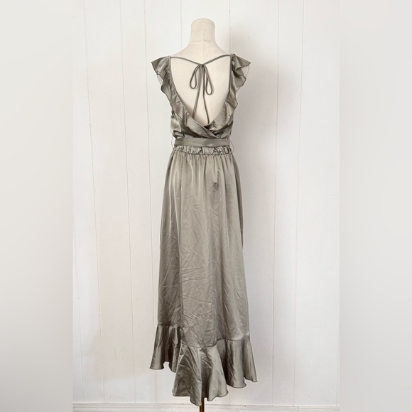Show Me Your Mumu Samantha Ruffle Wrap Dress Moss Green Luxe Satin Large - Picture 5 of 9